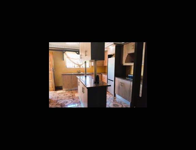 3 BEDROOM HOUSE FOR SALE IN MANKWENG